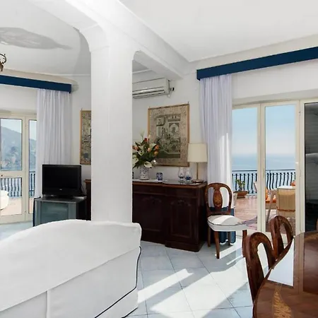 Vila With Pool Sea View Villa